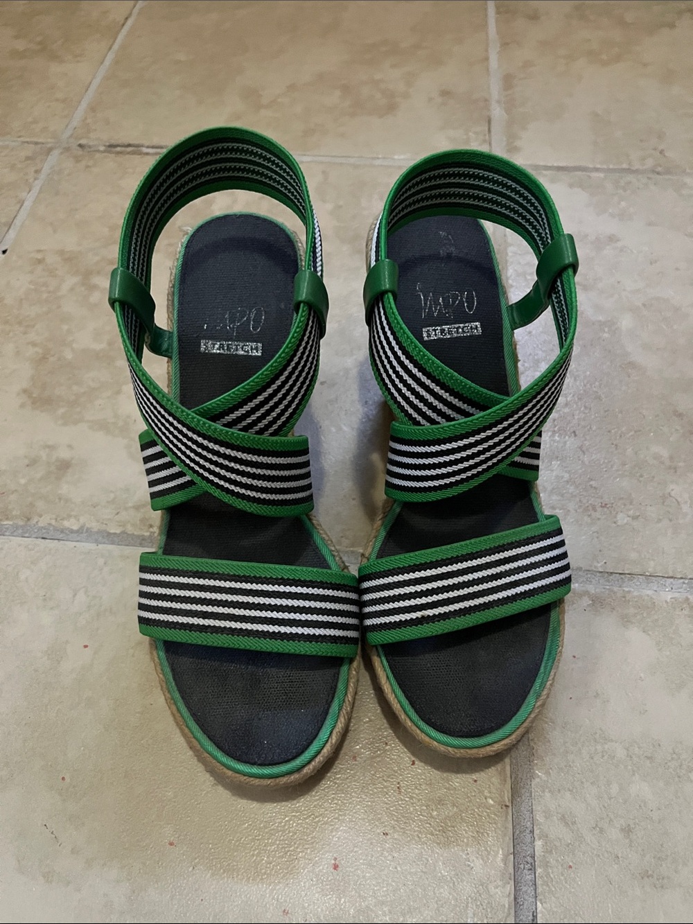 Women’s Striped Elastic Wedge Sandals in Green